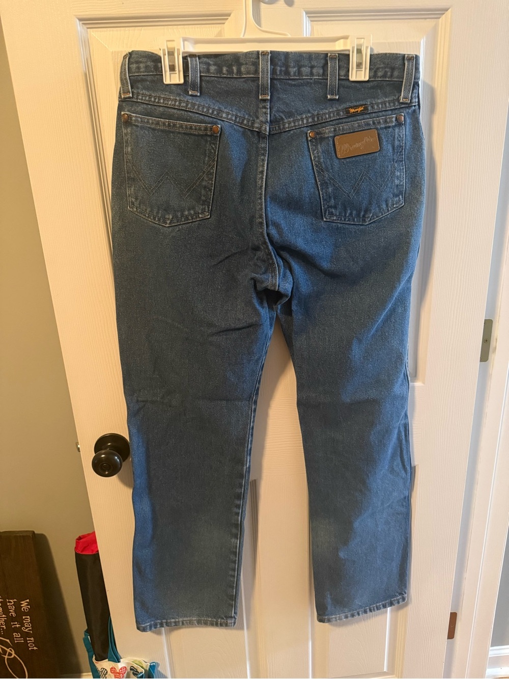 Men’s Wrangler 34x32 Blue Jeans